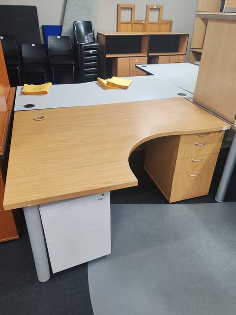 Second-hand beech curve desk with pedestals