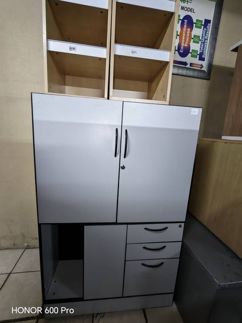 Second-hand grey cabinet drawers - Gert Kantoor Meubels Rustenburg