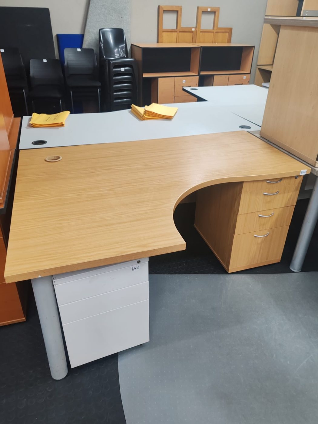Second-hand beech curve desk with pedestals